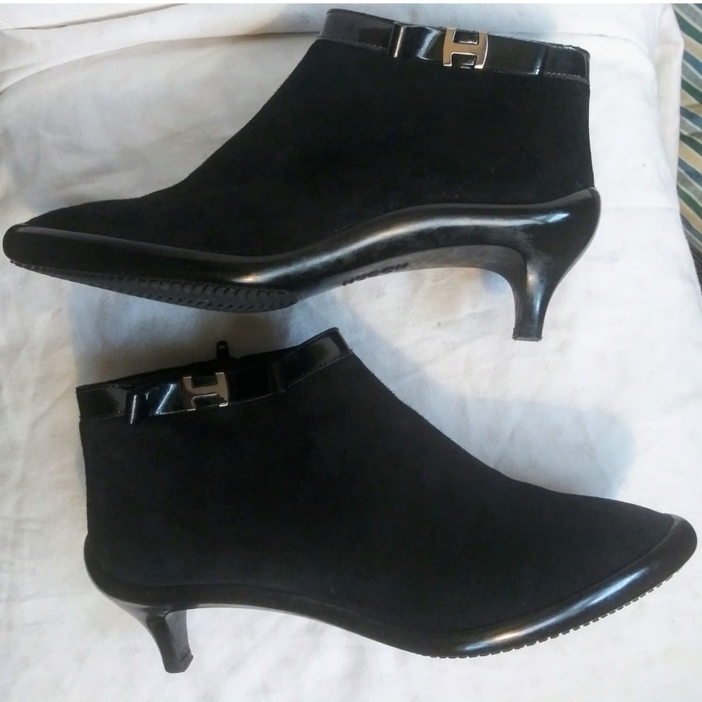 Hogan Black Ankle Boots with Sleek Design